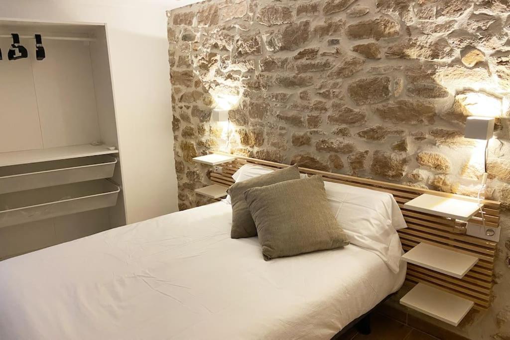 La Casa De La Raval De L'Albages Villa Exteriör bild